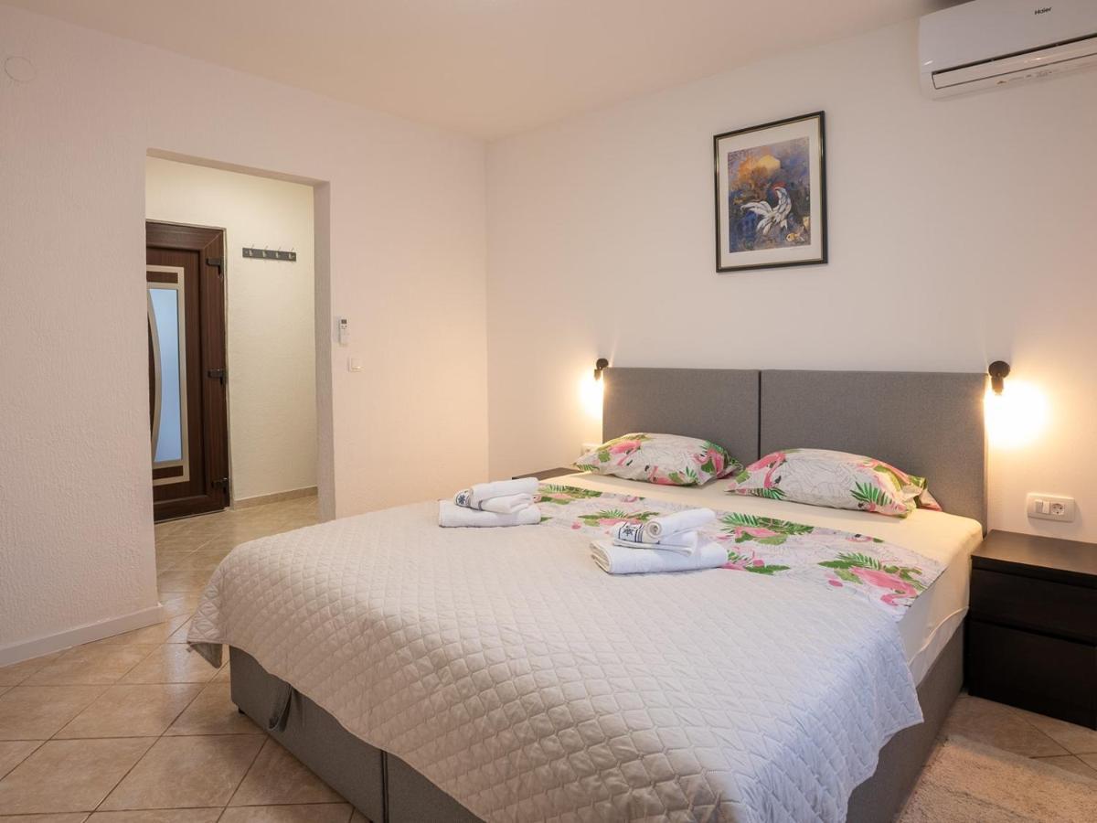 Restaurant & Rooms Nino Porat  Exterior foto