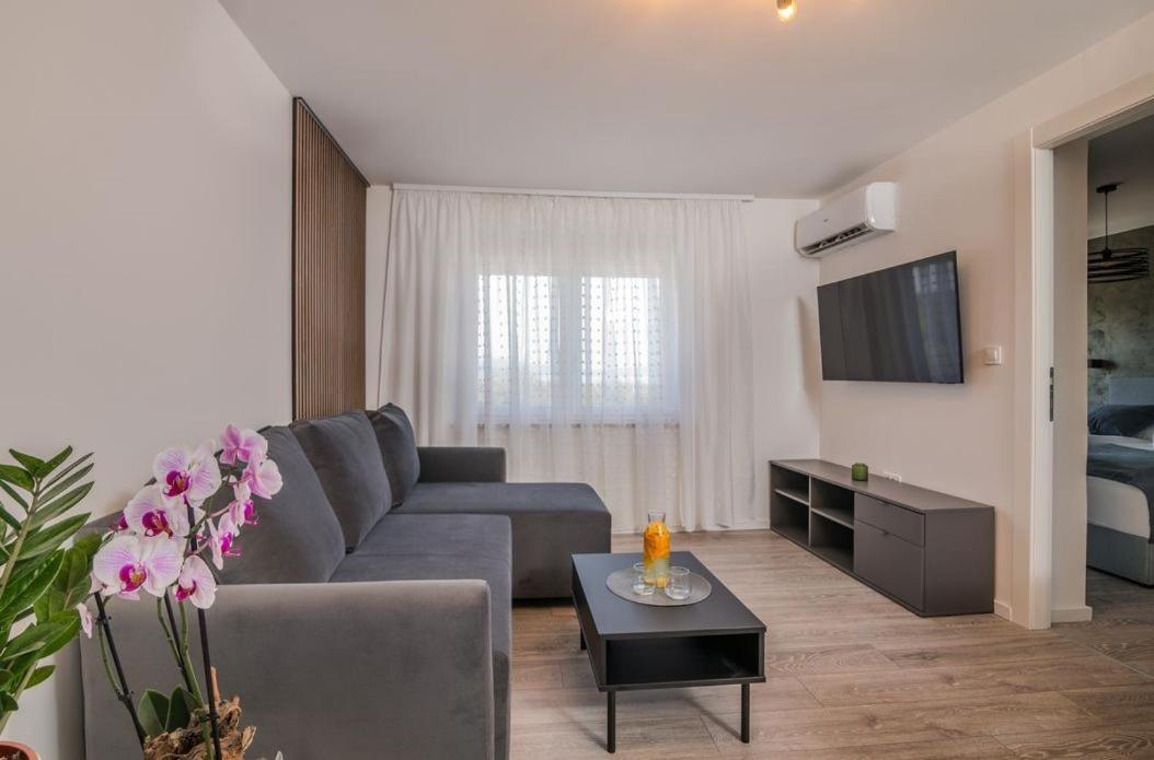Restaurant & Rooms Nino Porat  Exterior foto